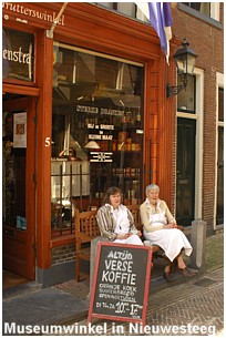 Nieuwesteeg - a nostalgic shop